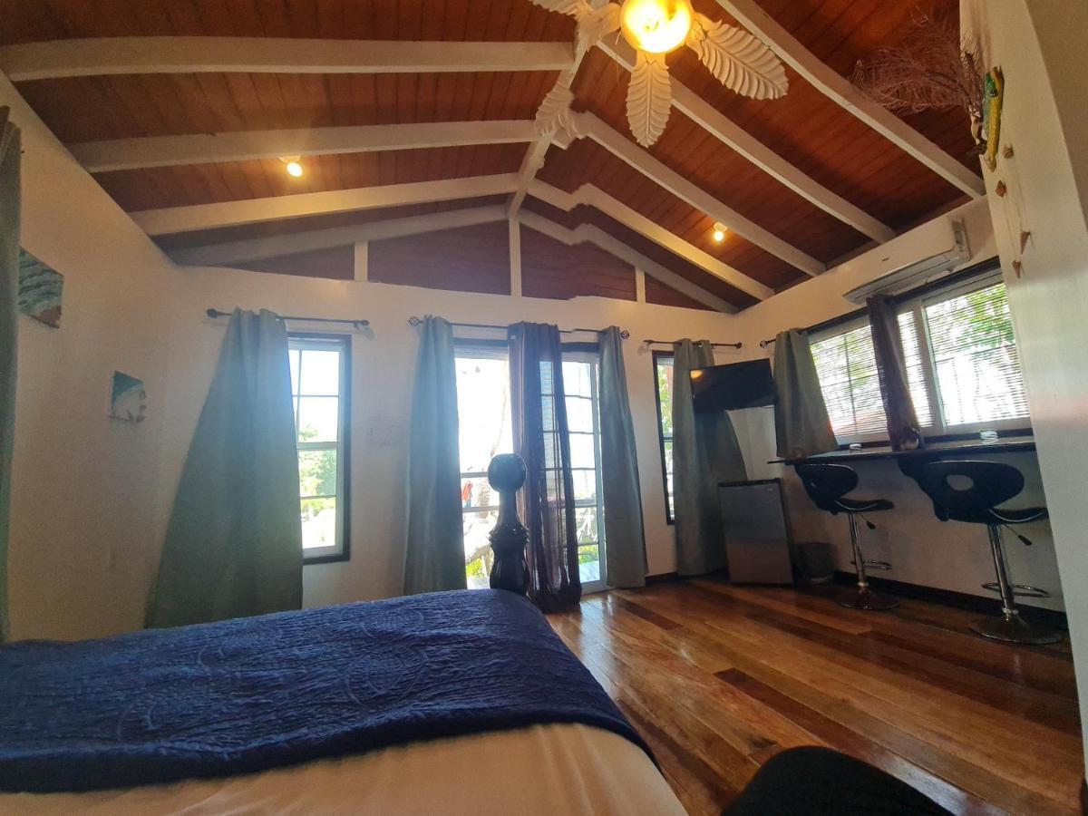 Seaside Chateau Resort Belize City Kültér fotó