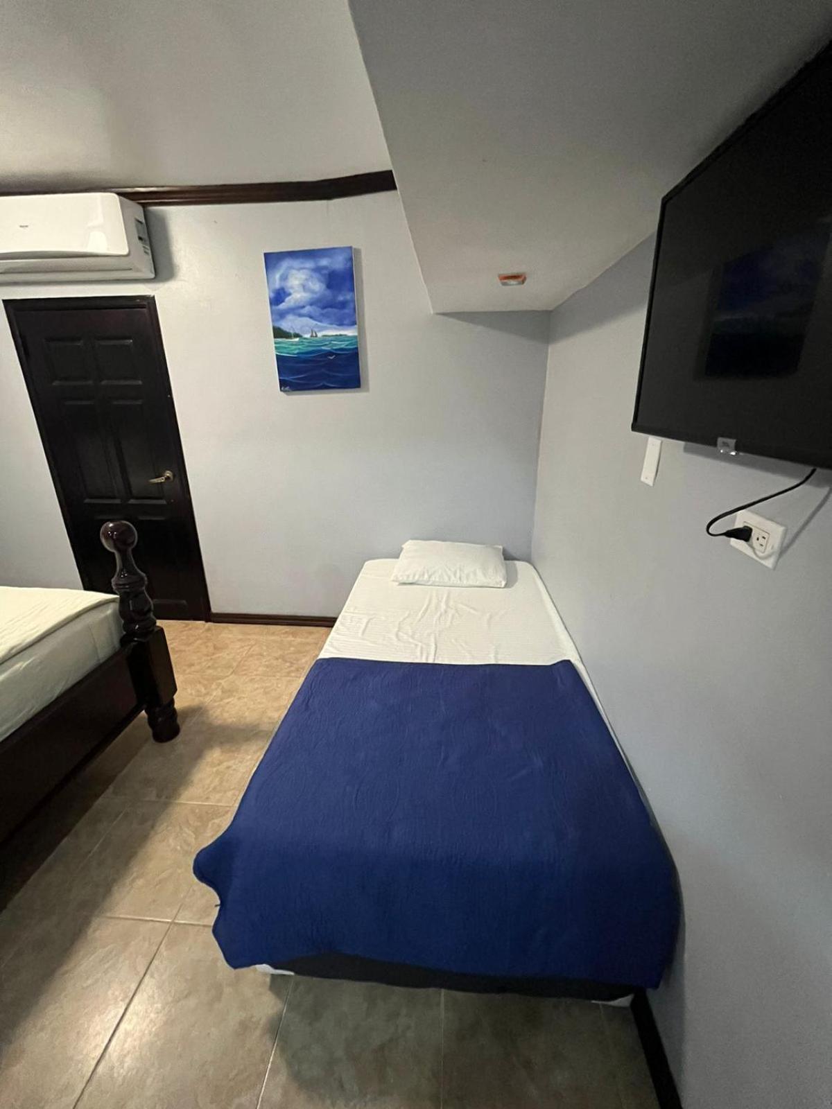 Seaside Chateau Resort Belize City Kültér fotó