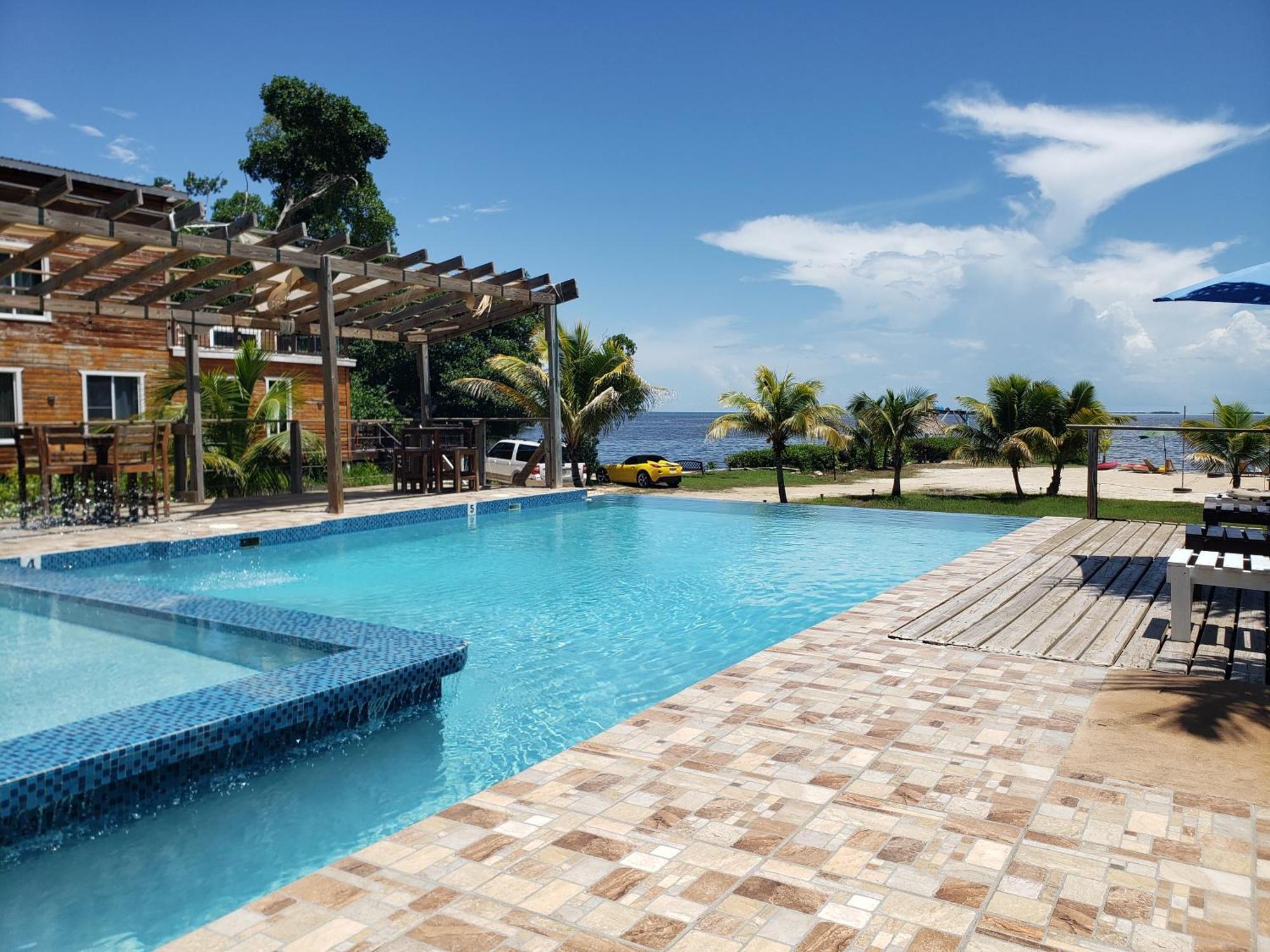 Seaside Chateau Resort Belize City Kültér fotó